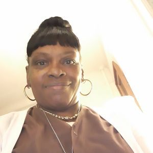 Meet your Posher, Beverley